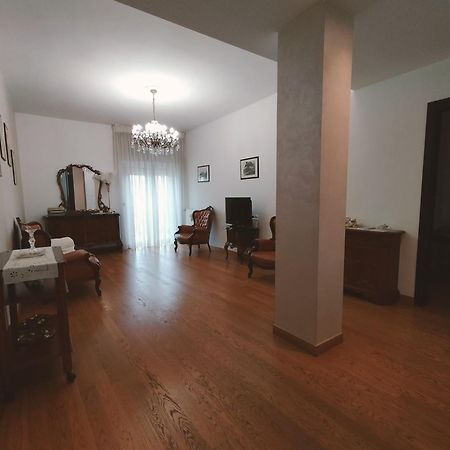 Bari 68 - Comfort Moderno & Fascino Antico Zewnętrze zdjęcie